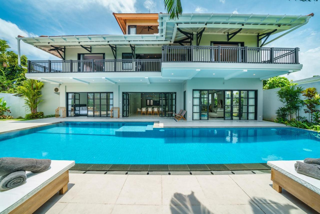 Villa Okenada - Modern 5-Bedroom Pool Villa In Berawa! Canggu Exteriör bild