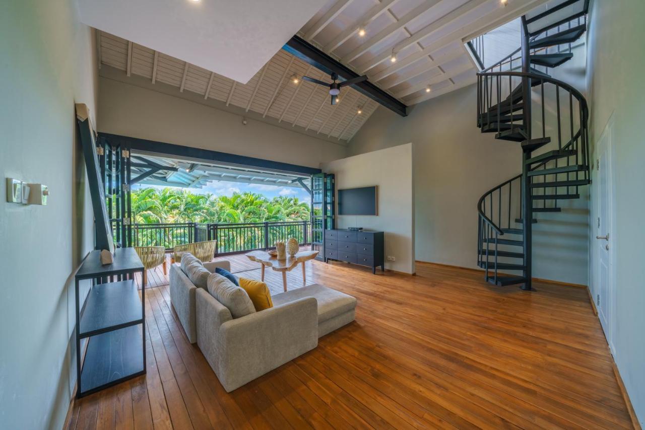 Villa Okenada - Modern 5-Bedroom Pool Villa In Berawa! Canggu Exteriör bild