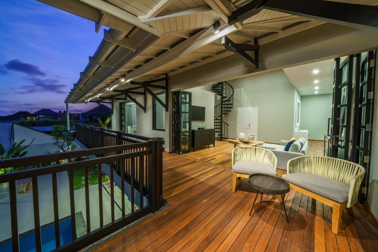 Villa Okenada - Modern 5-Bedroom Pool Villa In Berawa! Canggu Exteriör bild